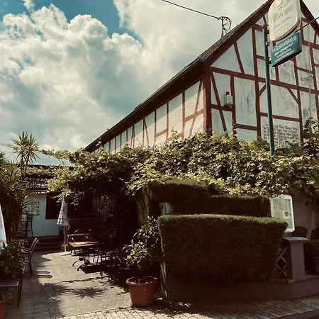 Winzergasthof Zum Kellerstuebchen Konukevi Mehring (Rhineland-Palatinate)