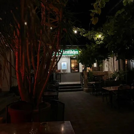Affittacamere Winzergasthof Zum Kellerstuebchen 3*