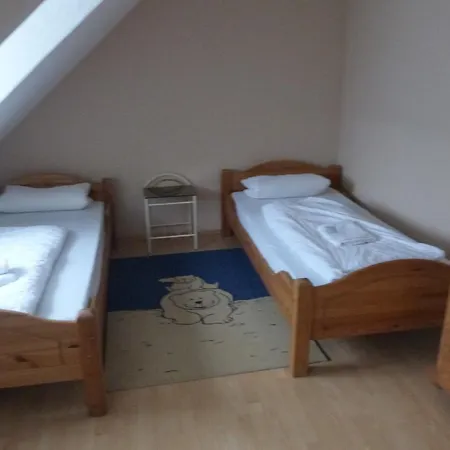 Winzergasthof Zum Kellerstuebchen Maison d'hôtes