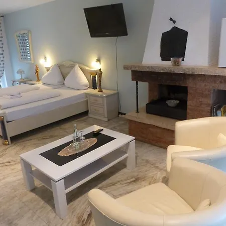 Guest house Winzergasthof Zum Kellerstuebchen