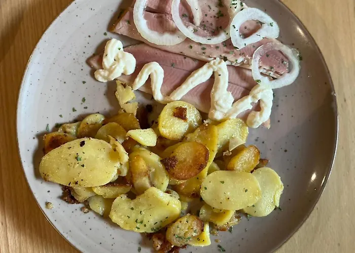 Winzergasthof Zum Kellerstuebchen Konukevi 3*