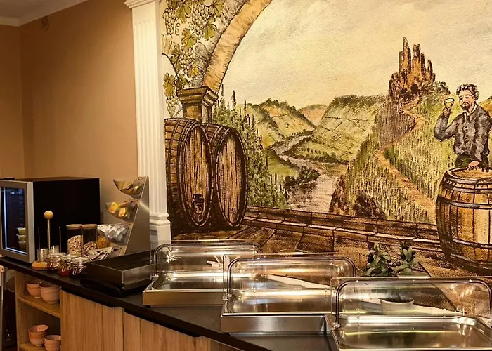 Konukevi Winzergasthof Zum Kellerstuebchen