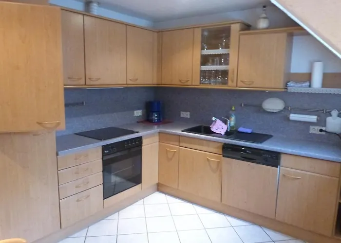 Winzergasthof Zum Kellerstuebchen 3* Mehring (Rhineland-Palatinate)